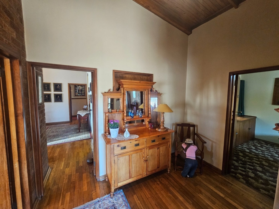 5 Bedroom Property for Sale in Panorama Free State